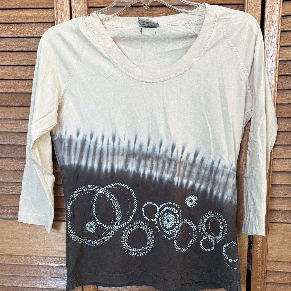 Columbia Cream and Brown Long Sleeve Tee